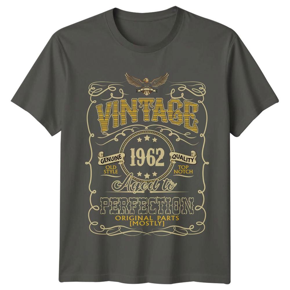 Made In 1962 Unisexs T Shirt 64th Birthday Gift Vintage Aged To Perfection