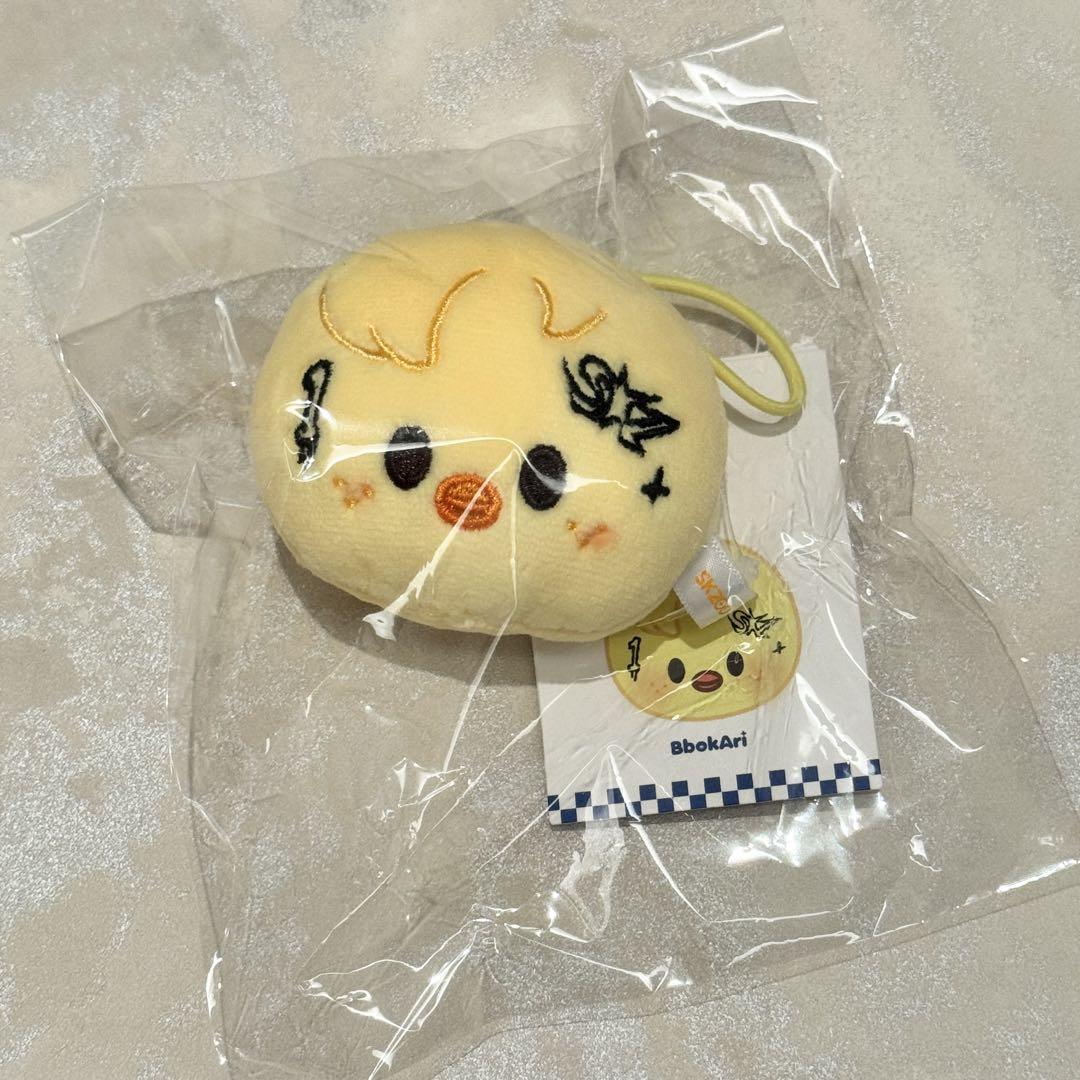 

[USED] straykids KARMA Pop-Up Name Tag Pogari Felix