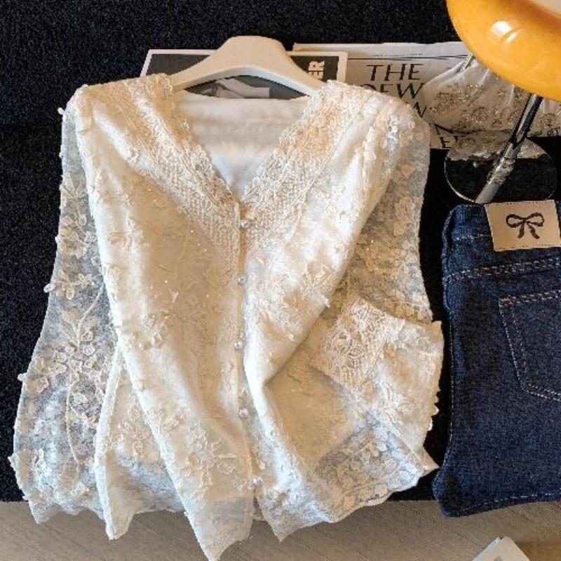 Lace V-neck pearl breasted shirt ~ spring loose temperament top S