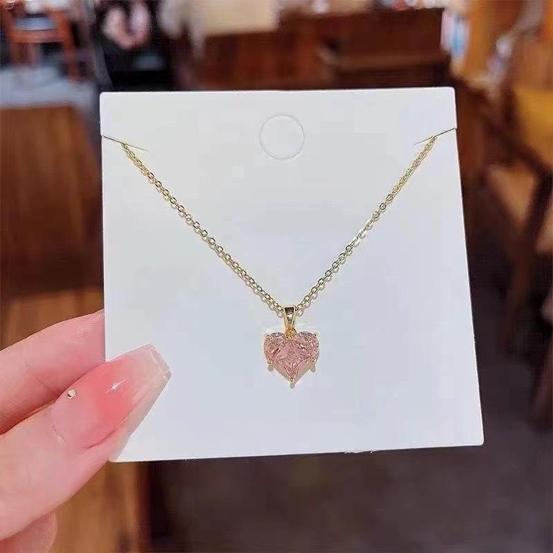 Cute Sweet Gold Color Crystal Heart Pendant Necklace for Women Temperament Party Chokers Jewelry Colorfast Gift
