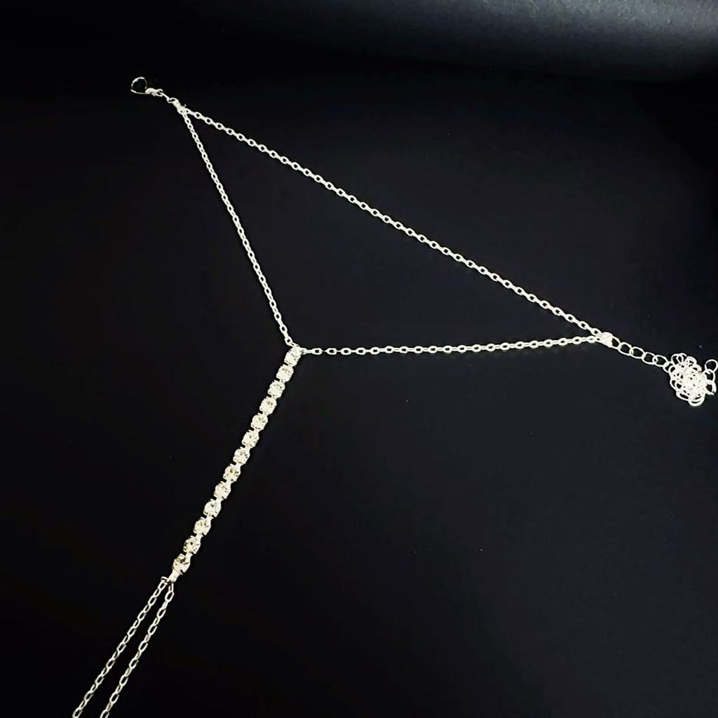 Geometric Water Drilled Hand Chain Jewelry For Women With Gold Or Silver Plating For Gift