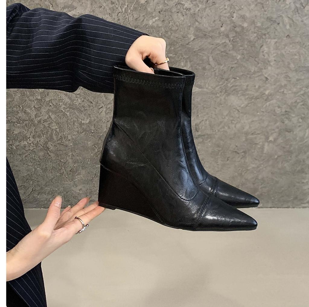 Slope Heel High Heel Short Boots 2025 New Autumn and Winter Pointed Elastic Thin Boots Black Retro Versatile Martin Boots Women