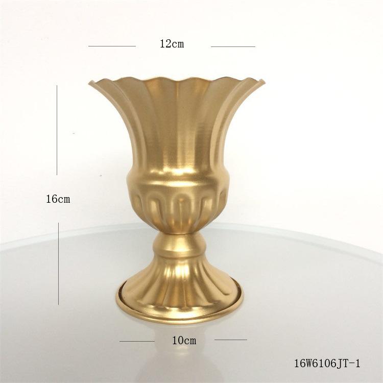 Antique Look Metal Flower Pot - Wedding Table Centerpiece Dried Flower Holder for Home Decor Vintage Style Photo Shoot Accessory