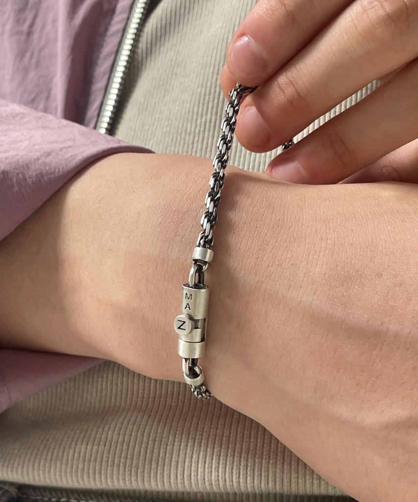 Maz Silver Antique Magnet Twist Chain Bracelet