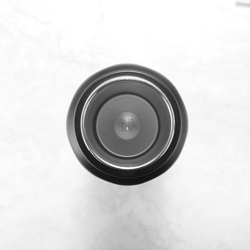 8-Sports Bucket Cup, Outdoor Sports Water Bottle, Large Capacity Space Bottle, Sports Bottle