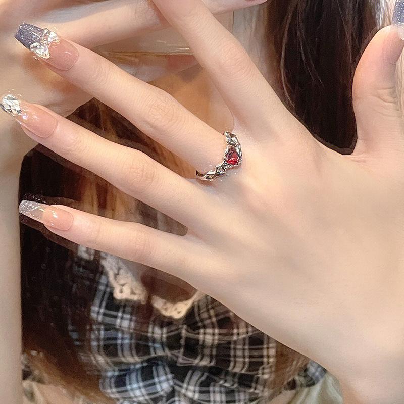Niche Design Red Open Diamond-Set Zircon French Irregular Gemstone Ring Female Cold Wind Advanced Sense