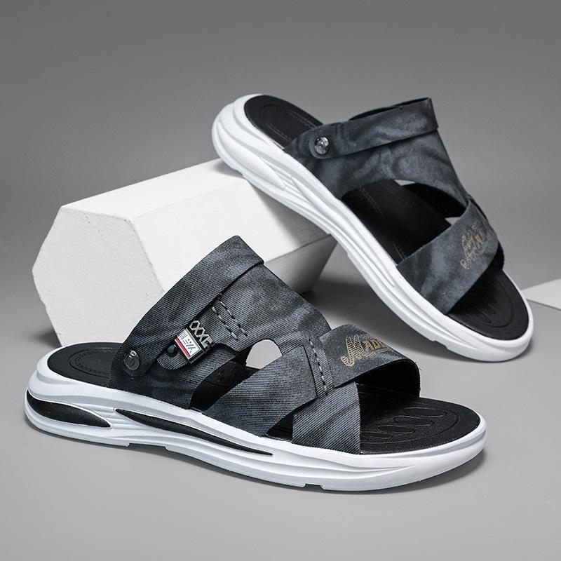 2025 new summer men's cool slippers two wear breathable trend fashion versatile soft sole casual hollow beach shoes