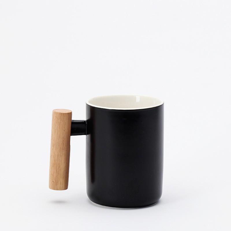 Nordische Keramiktasse mit Holzgriff - Ideal für das Büro, für Kaffee oder als Geschenk