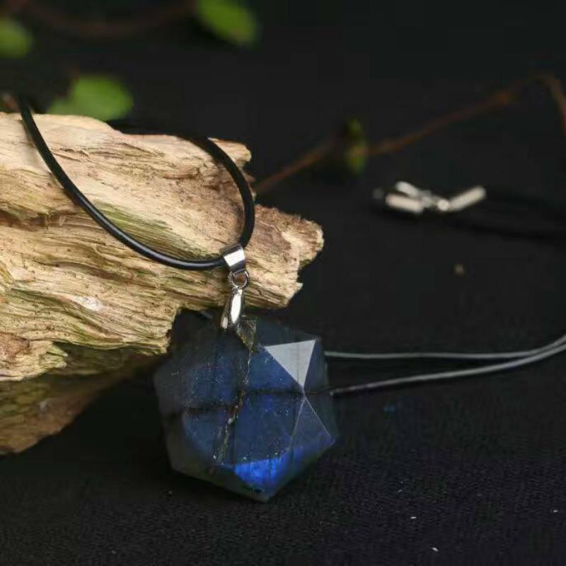Natural Moonstone Labradorite Six-pointed Star Necklace Pendant Moonstone Hexagonal Star Jewelry