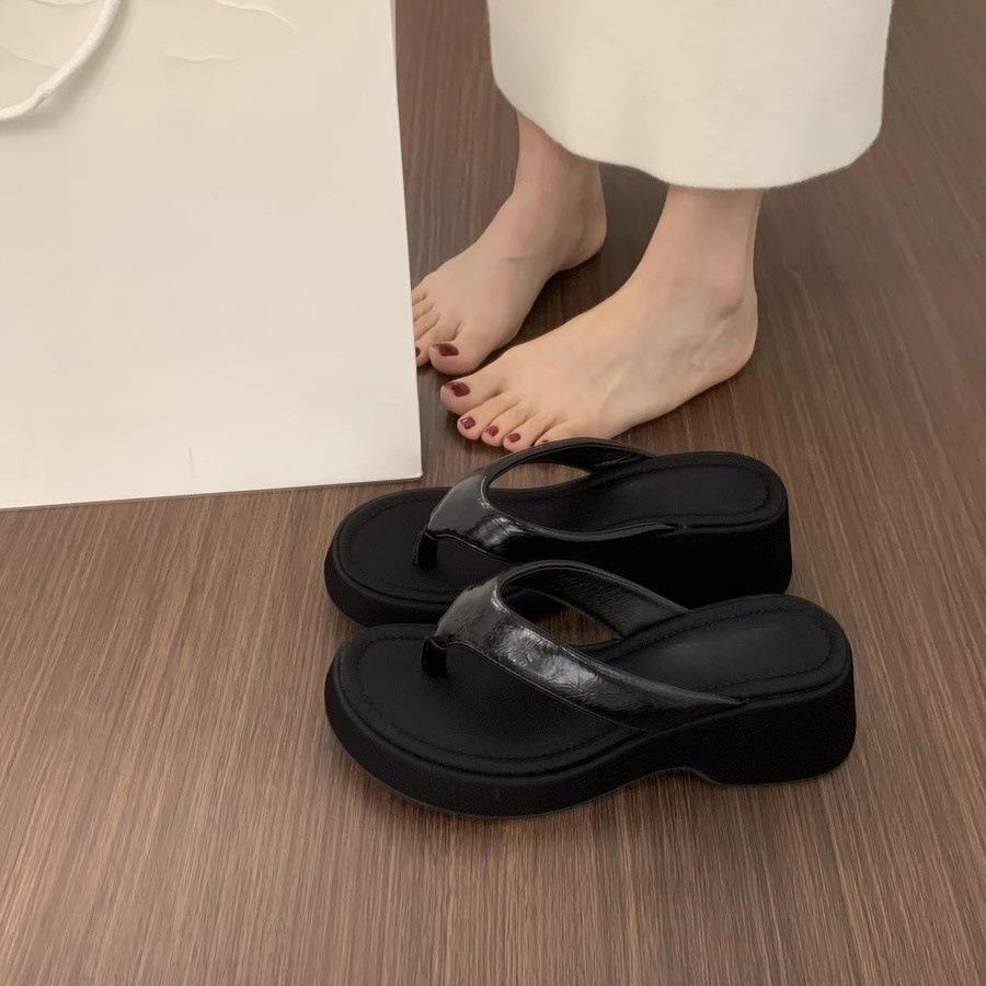 Small Man Thick Bottom Increases Height, Slope Heel Pinch Foot Flip-flops Are Versatile and Not Tired, Foot 5cm Beach Cool Slippers Women's Summer