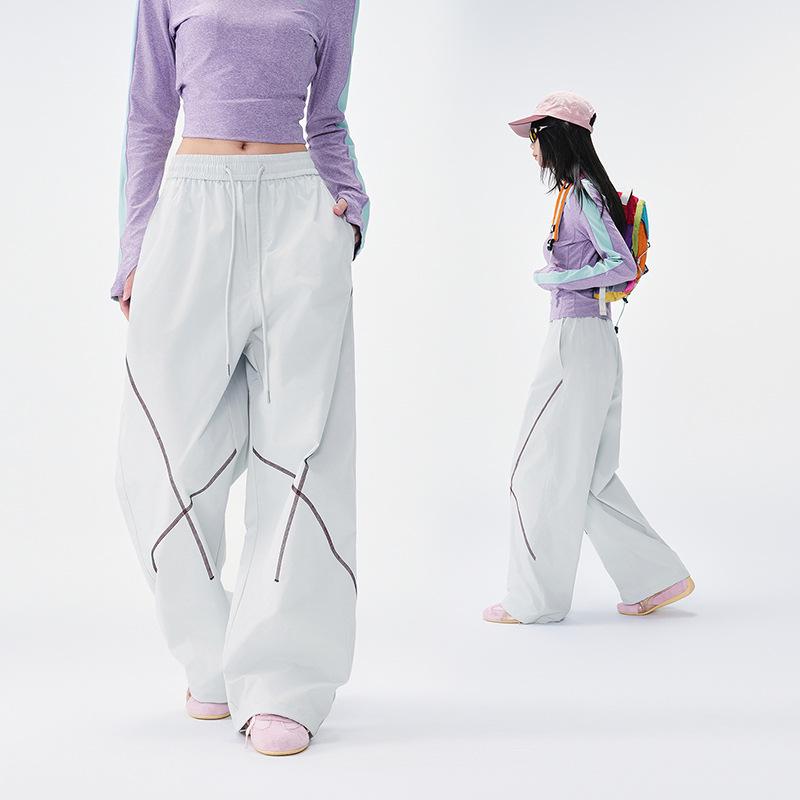 

Unisex Spring/Summer Trendy Paratrooper Pants - Casual and Stylish American Workwear for Couples Extra Large
