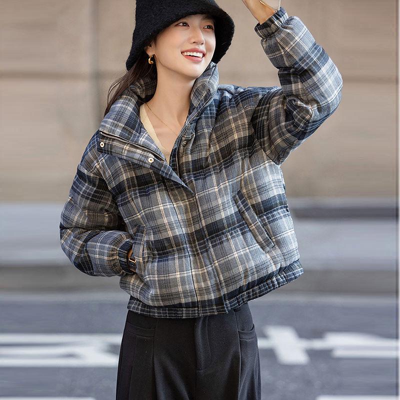 2026 Women's Winter Retro Plaid Cotton Jacket - Short, Thick, Stand Collar, Loose Fit, Warm Outerwear for Petite Students