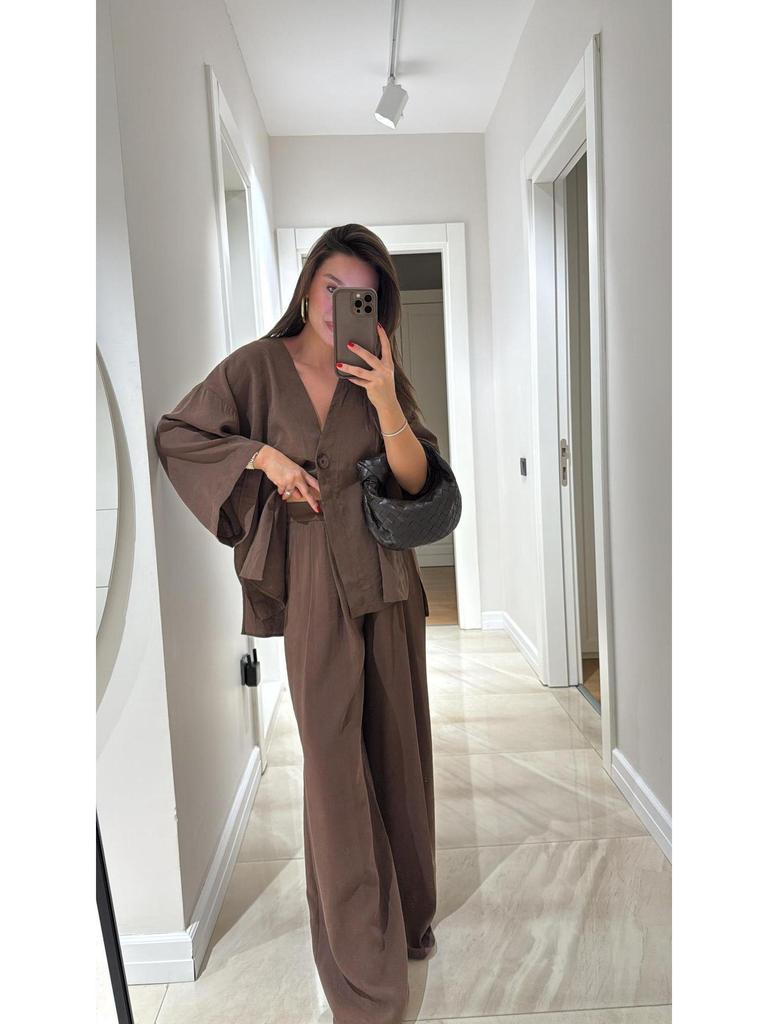 2025 Women's Casual V-neck Top & High-waisted Pants Set