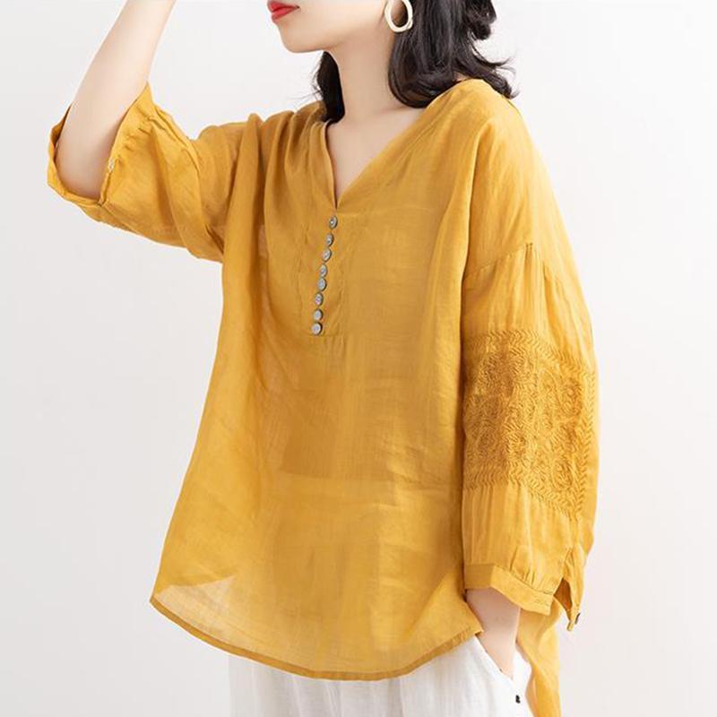 Plus Size Spring Summer Women T-shirt Elegant Blouse V-neck Fashion Vintage Embroidered Cotton Female Tops