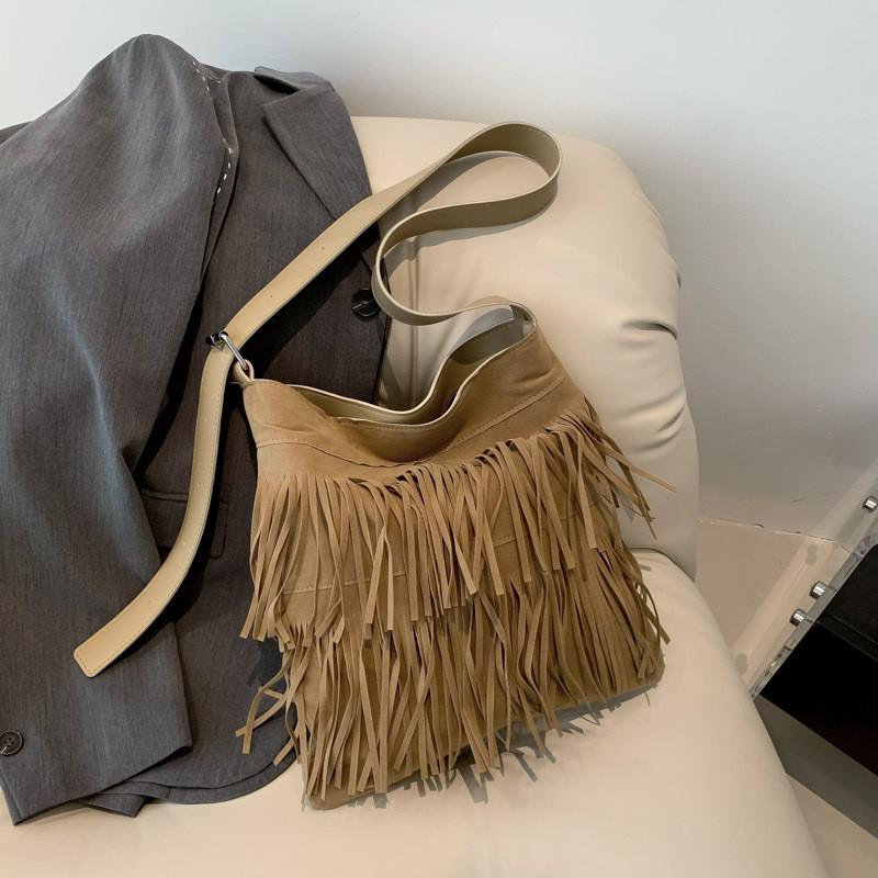 

Chic Vintage Fringe Tote Bag For Women In Black Coffee And Khaki Stylish Large Capacity хакі