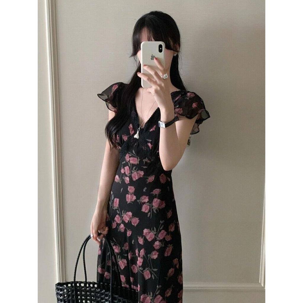 French Fashion Foreign Style V-neck Elegant Temperament Long Dress Women's Summer New Small Flying Sleeves Lace Edge Thin Dress