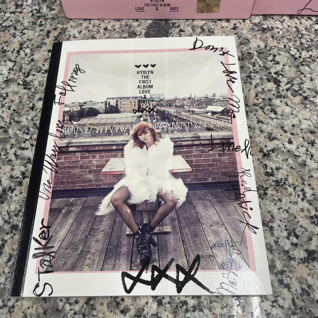 [USED] HYOLYN LOVE&HATE Hyolyn Korean CD Album Accessories Discount