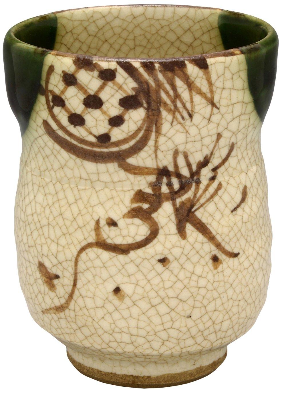 

Seto ware Kato Rokubei Teacup/Cup, Large Size, Oribe Window Crane Design, Made in Japan, 007-0017