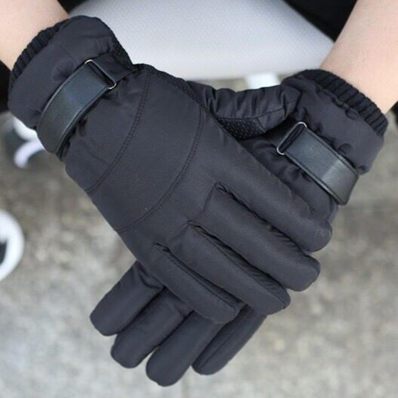 Men's Winter Waterproof Cotton Cycling Gloves: Warm, Velvet-Lined, Cold-Proof, Ideal for Motorcycling, Outdoor Activities, and Skiing.