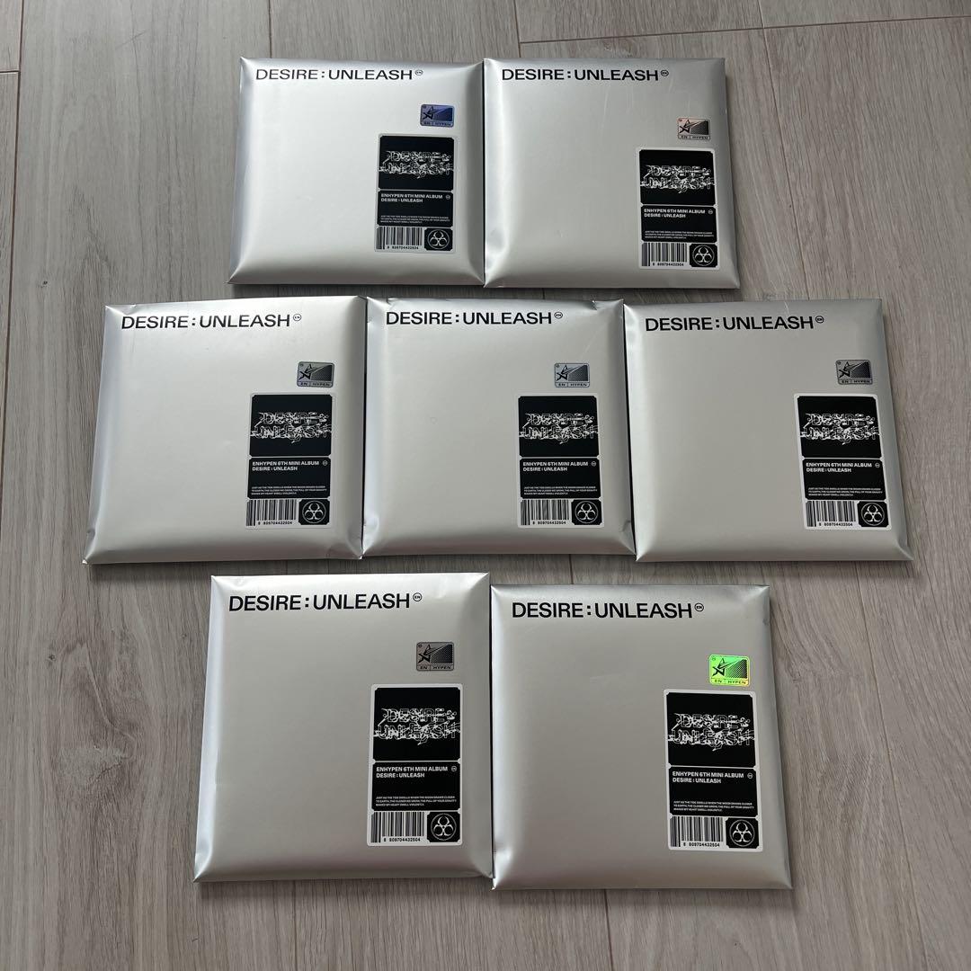 

[USED] NewJeans BUNNIES CAMP PHOTOBOOK