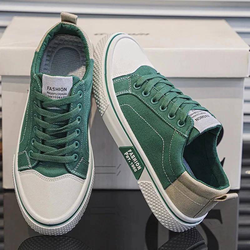 Men's Canvas Shoes Outdoor Fashion Skateboard Shoes for Men Comfor Non-Slip Casual Sneakers Breathable Men Walking Shoes