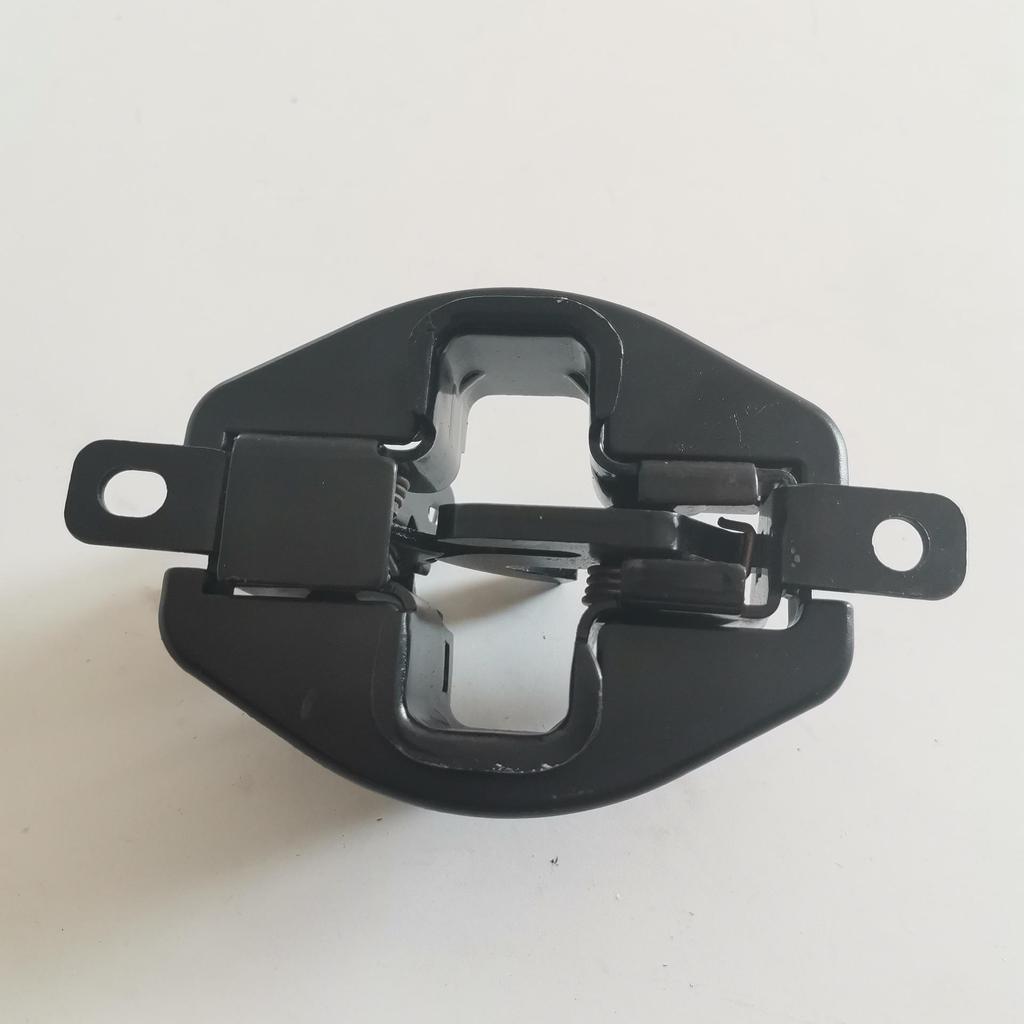 Mercedes W221 Nedre Huvudlås 2218800060