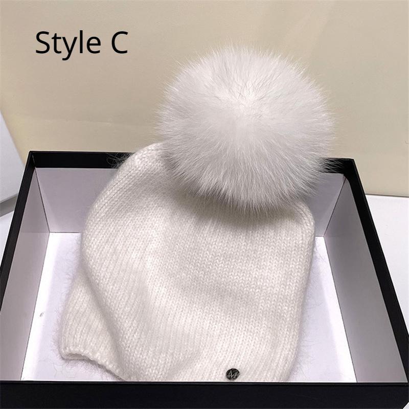 New In Hat Real Fox Fur Pom Poms Hat Women Outdoor Warm Skullies Beanie Winter Hat For Women Rabbit Knitted Thick Cap Christmas