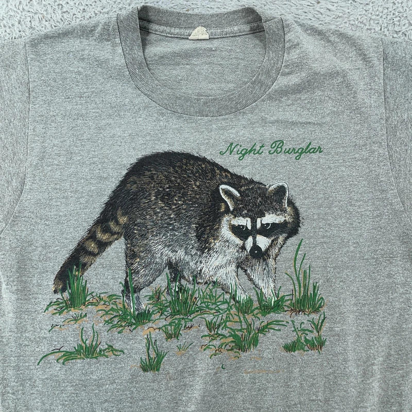 

Vintage Raccoon Night Burglar Shirt Mens XS/Small Gray Animal Nature USA Tee 90s 2XL