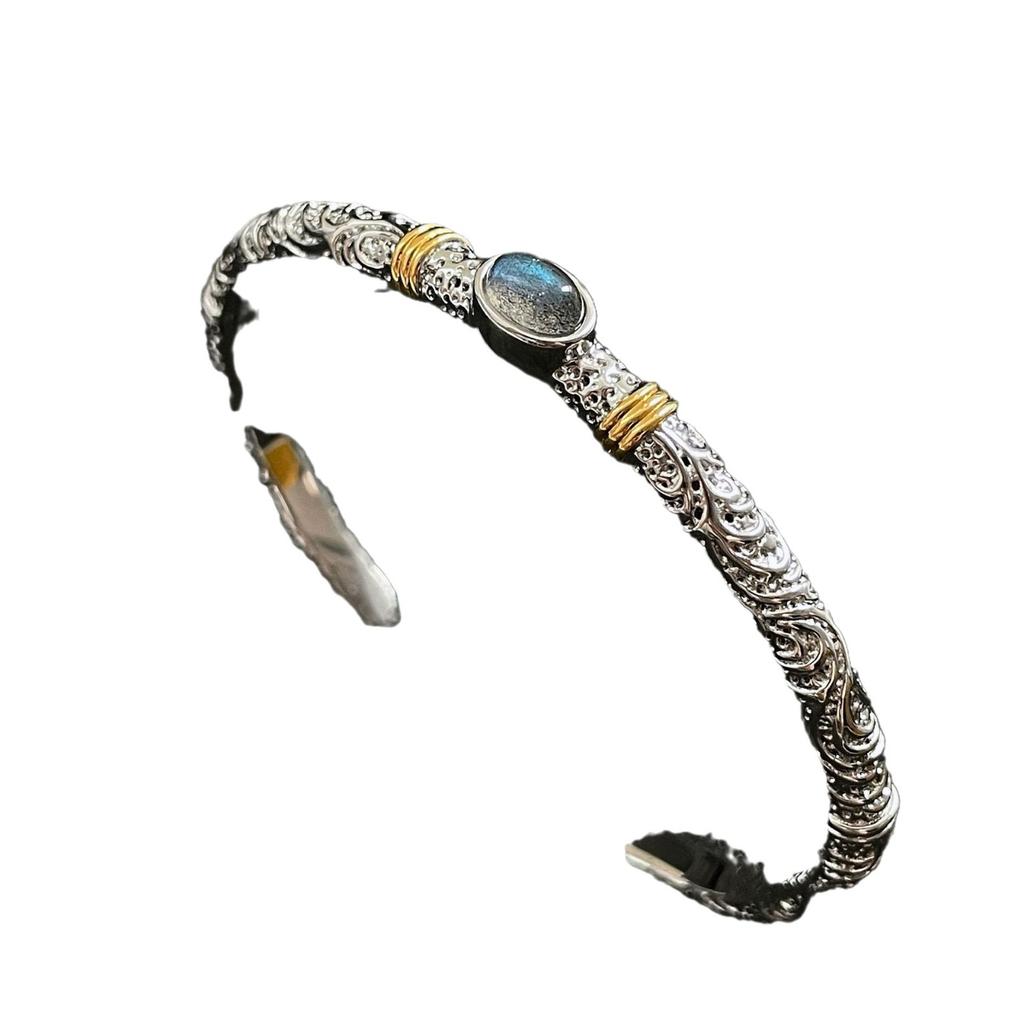 2026 Guld och Silver Färgmatchning Tang Gräs Mönster Grå Månsken Öppningsarmband Nischad Designkänsla Mode Avancerad Kall Vind Armband Gåva