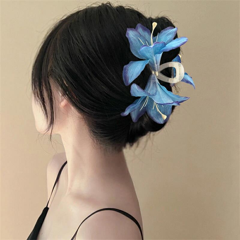 High-End Forest Style Lily Flower Hair Clip - Aesthetic Simulation Shark Grip for Women