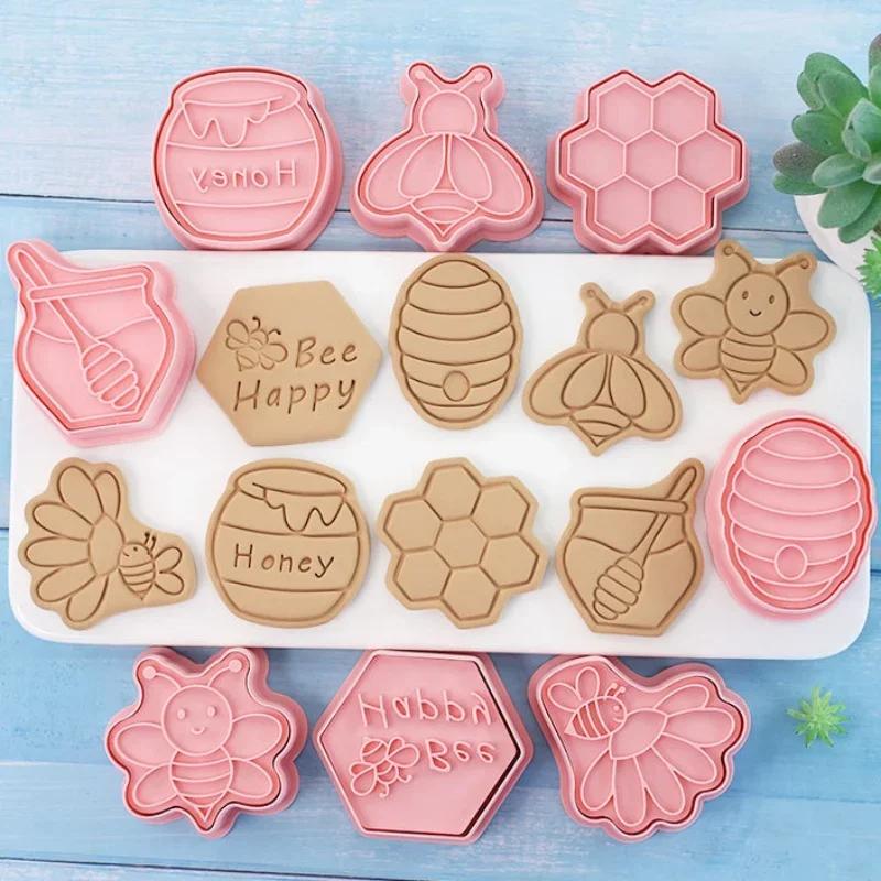 3D Bee Cartoon Cookie Cutters 8Pcs Plastic DIY Baking Mould Fondant Biscuit Cutter Set Home Kitchen Pastry Baking Tools Supplies