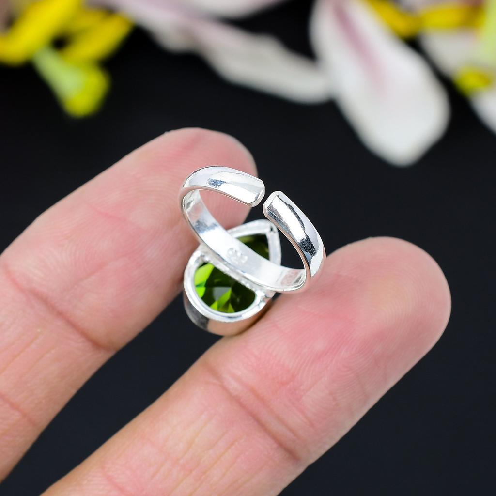 Peridot Gemstone Handmade 925 Sterling Silver Jewelry Ring Size 7 KG-363