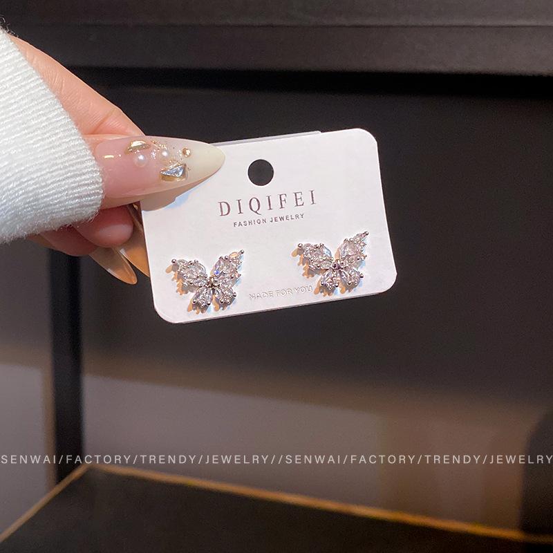 Korean exquisite inlaid butterfly stud earrings femininity earrings Internet celebrity earrings
