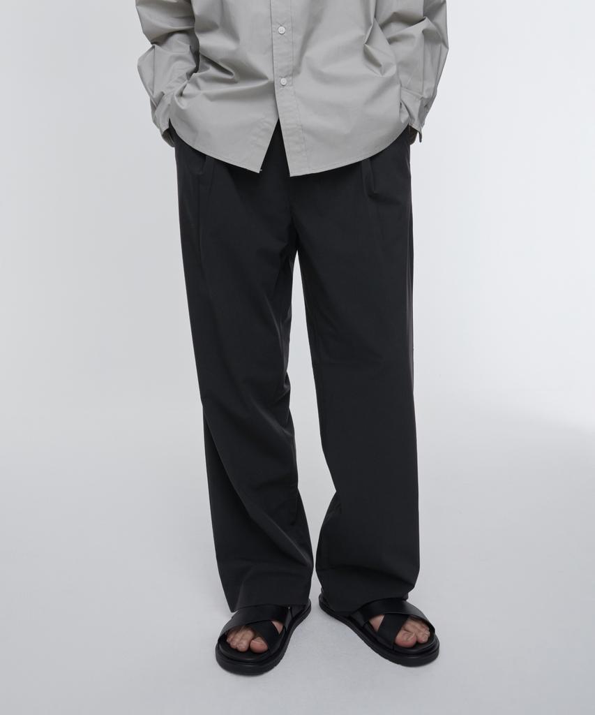 MUSINSA STANDARD [Cooltandard] One-Pleat Wide Elastic Waist Slacks [Dark Gray]
