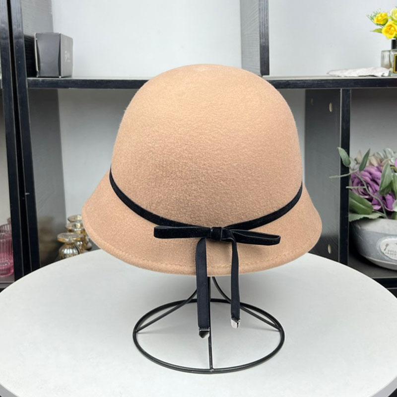 Winter French White Woolen Woolen Basin Hat Hepburn Style Ladies Elegant Bow Bucket Hat Brim Temperament Top Hat