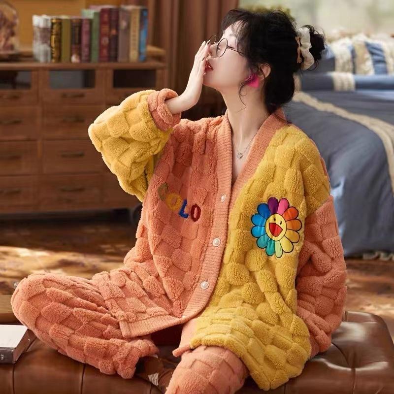 Korallenfleece Schlafanzug Damen Herbst und Winter Neu Damen Langarm Plüsch Niedlich Cartoon Flanell Hauskleidung