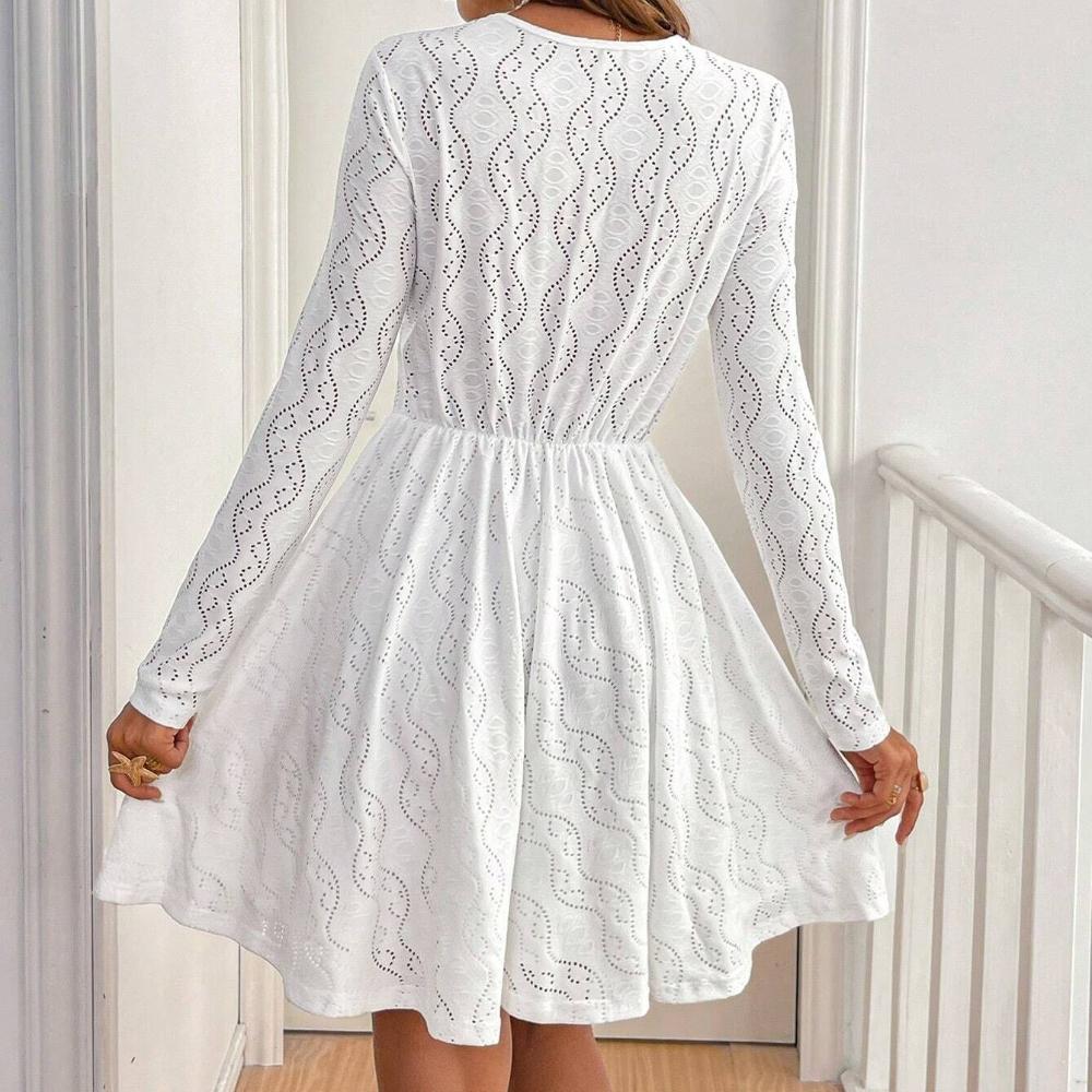 Elegant Women's Solid Color Lace Dress Mesh V-Neck Lace Patchwork Mini Vacation Dress & Nightdress Slim Dress