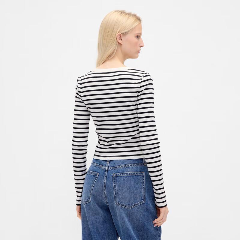 Gap Women's Embroidered Logo Basic Knit Long Sleeve Top