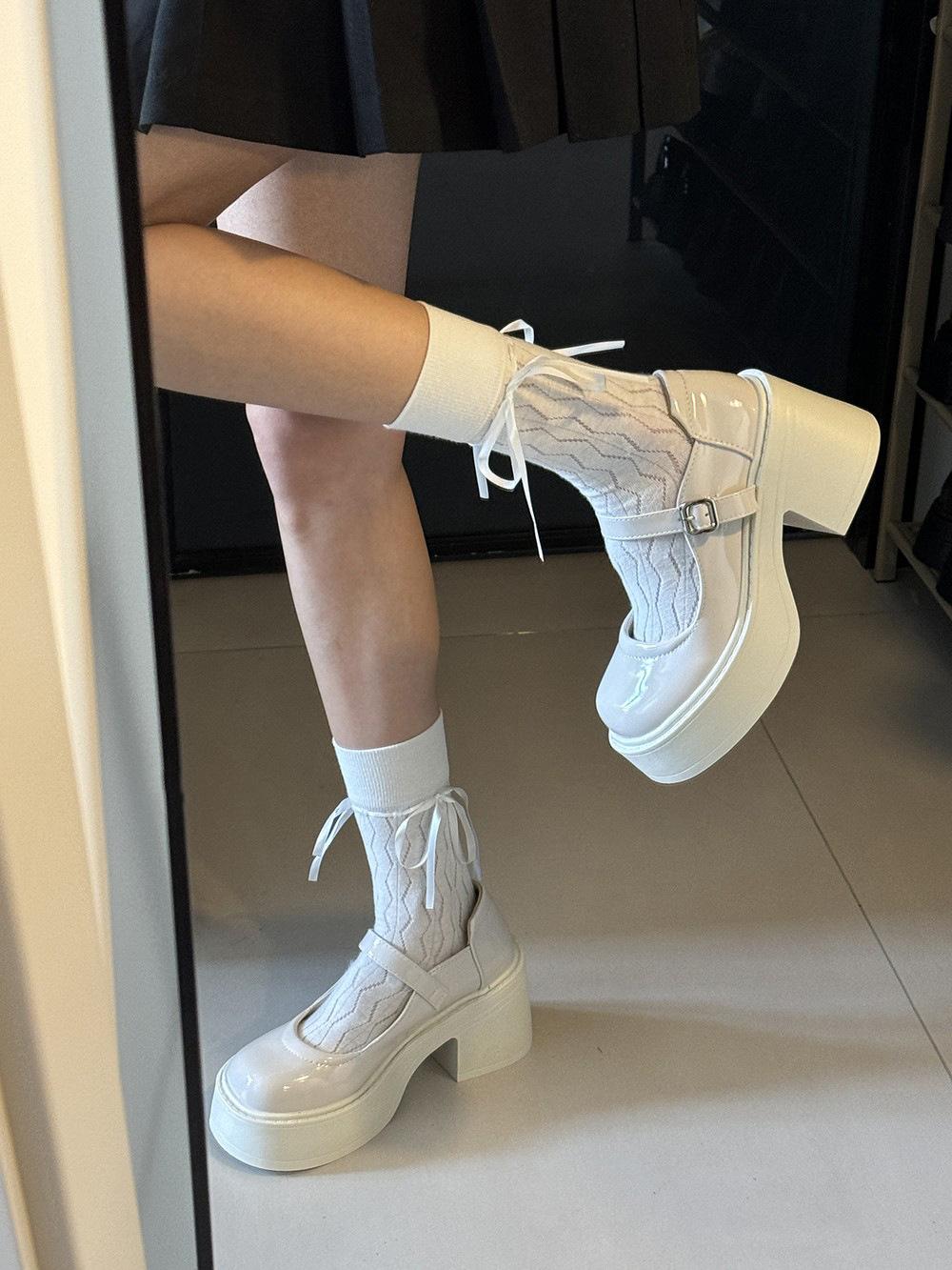 

Черные туфли на толстом каблуке и платформе из маленькой кожи женские осенние новые увеличивающие рост туфли Мэри Джейн на высоком каблуке 40