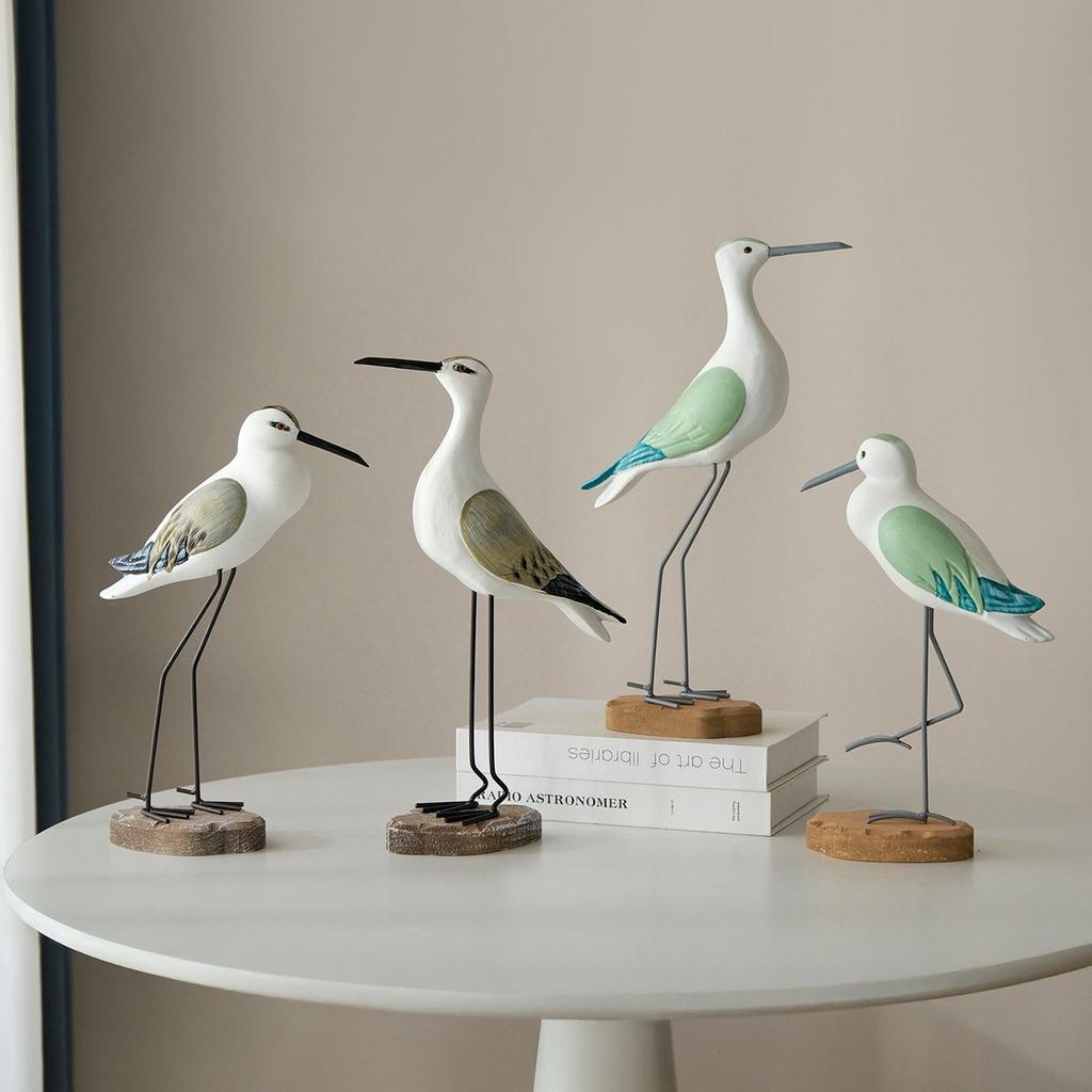 2pcs Wooden Seagull Statues – Nautical Coastal Bird Figurines for Beach Home Decor