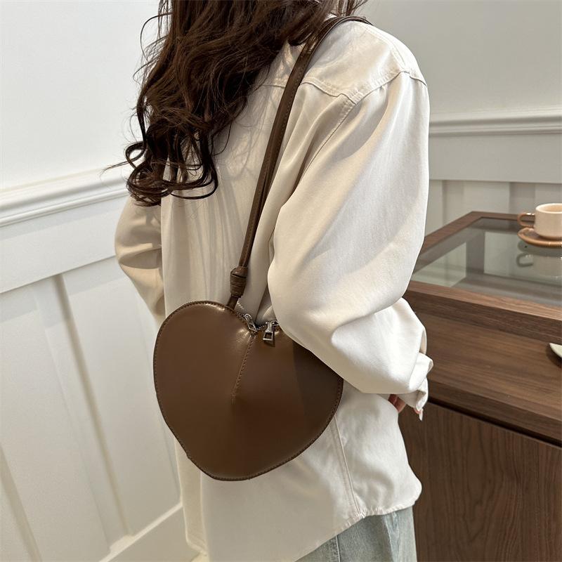 Cute Heart Shaped Crossbody Bag For Women Solid Color Pu Leather Shoulder Bag Able Personality Crossbody Bag