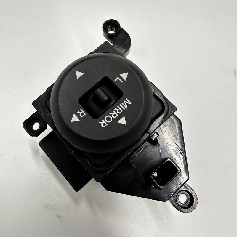 Rear mirror adjustment switch Rearview mirror adjustment switch button FOR Hyundai i30 I30 2007 2009 935402L100
