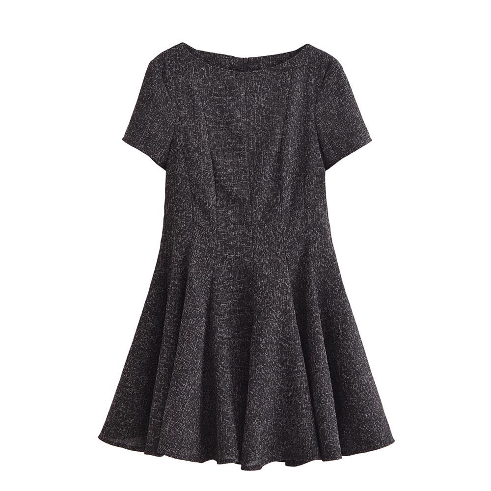

2024 Autumn/Winter Women s Wide Hem Boat Neck Dress with Waist Slimming Extra Small