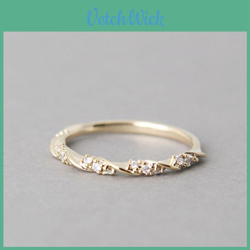 Classy And Stylish Womens Leaf Shaped Ring With Brilliant Crystals In Gold Silver And Rose Gold