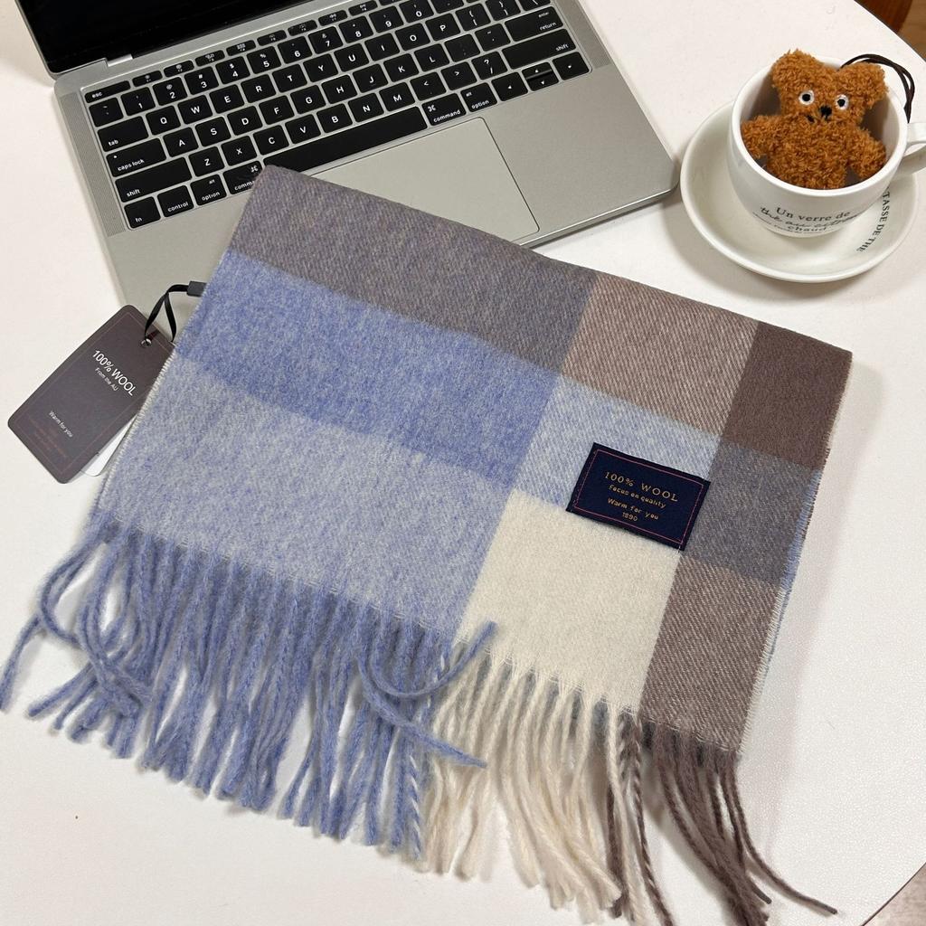Xiaohongshu Popular Cherry Red New Year'S Red 100% Wool British Versatile Scarf Women'S And Men'S Cashmere Warm Scarf