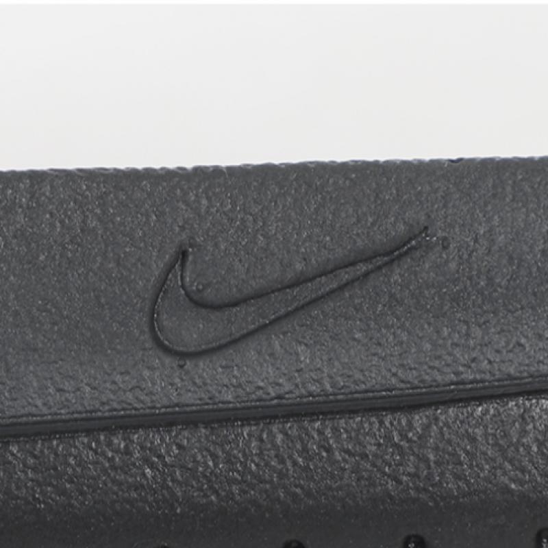 Nike Offcourt Slide