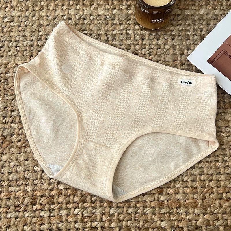 Ladies Spring and Autumn Fresh Solid Color 7A Antibacterial Crotch Comfortable Breathable Sweat Triangle Briefs