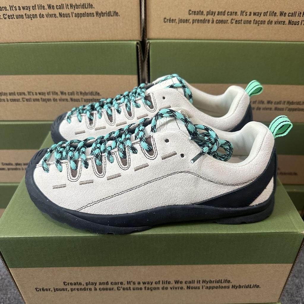 Classic Fashion Outdoor Climbing Hiking Shoes  Anti-slip Wear-resistant Unisex Casual Shoes