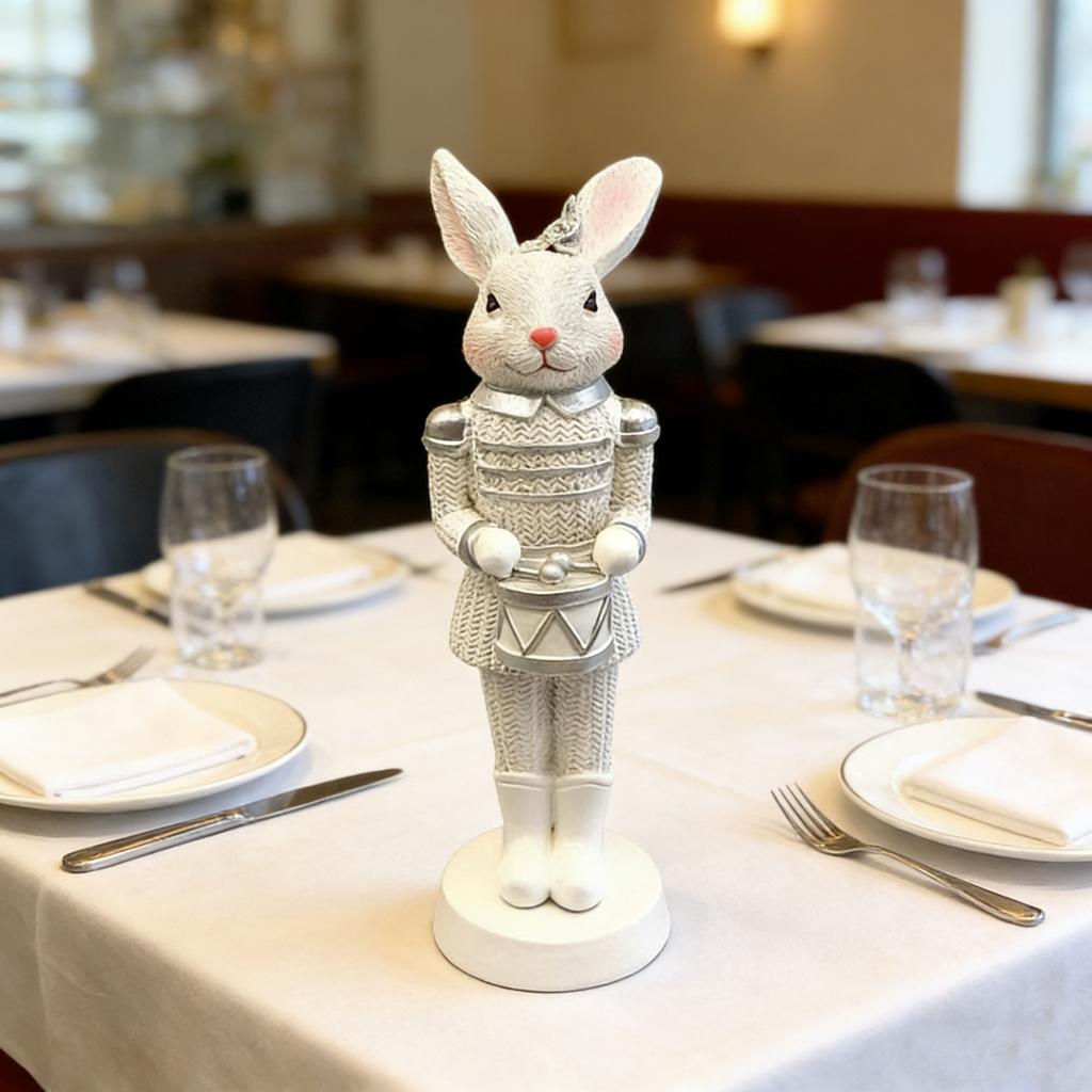Die niedlichen Harz-Heim- und Schreibtischdekorationen können auch als Ostergeschenke an Familie und Freunde verschenkt werden.