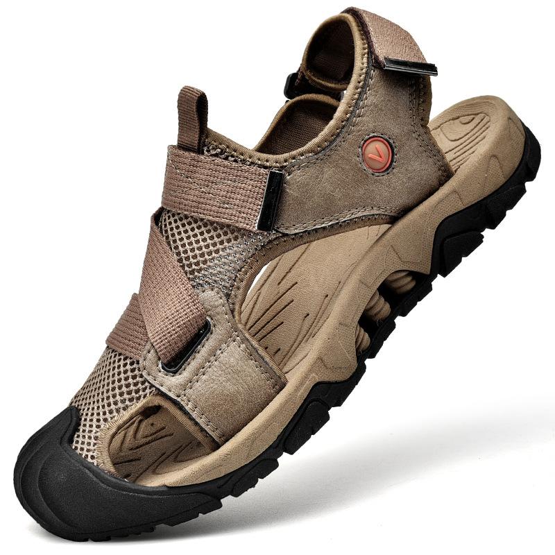 Pánské sandály Léto Nové Outdoorové horolezecké protiskluzové boty Měkká podrážka a odolnost proti opotřebení Kůže Ležérní pumpy pro střední věk Plážové boty